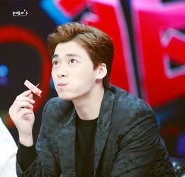 李易峰吃瓜娱乐视频,揭秘明星幕后生活点滴