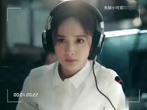 美女吃瓜好可爱视频下载,可爱美女吃瓜瞬间，萌态十足引网友热议