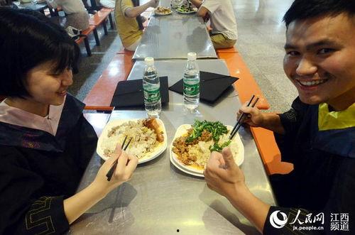 江西食堂吃瓜事件视频,一场校园风波引发的思考